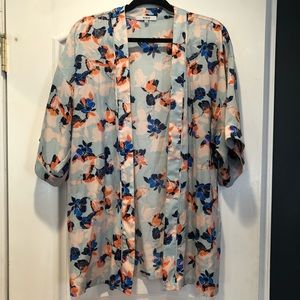 RO & DE floral print kimono top - size small